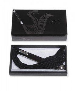 n7095-lelo_sensua_suede_whip_black-2