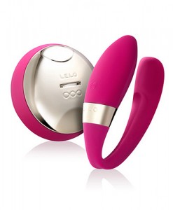 n8815-lelo_tiani_2_design_edition_cerise-1