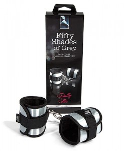 n9591-fsog_totally_his_soft_handcuffs-2